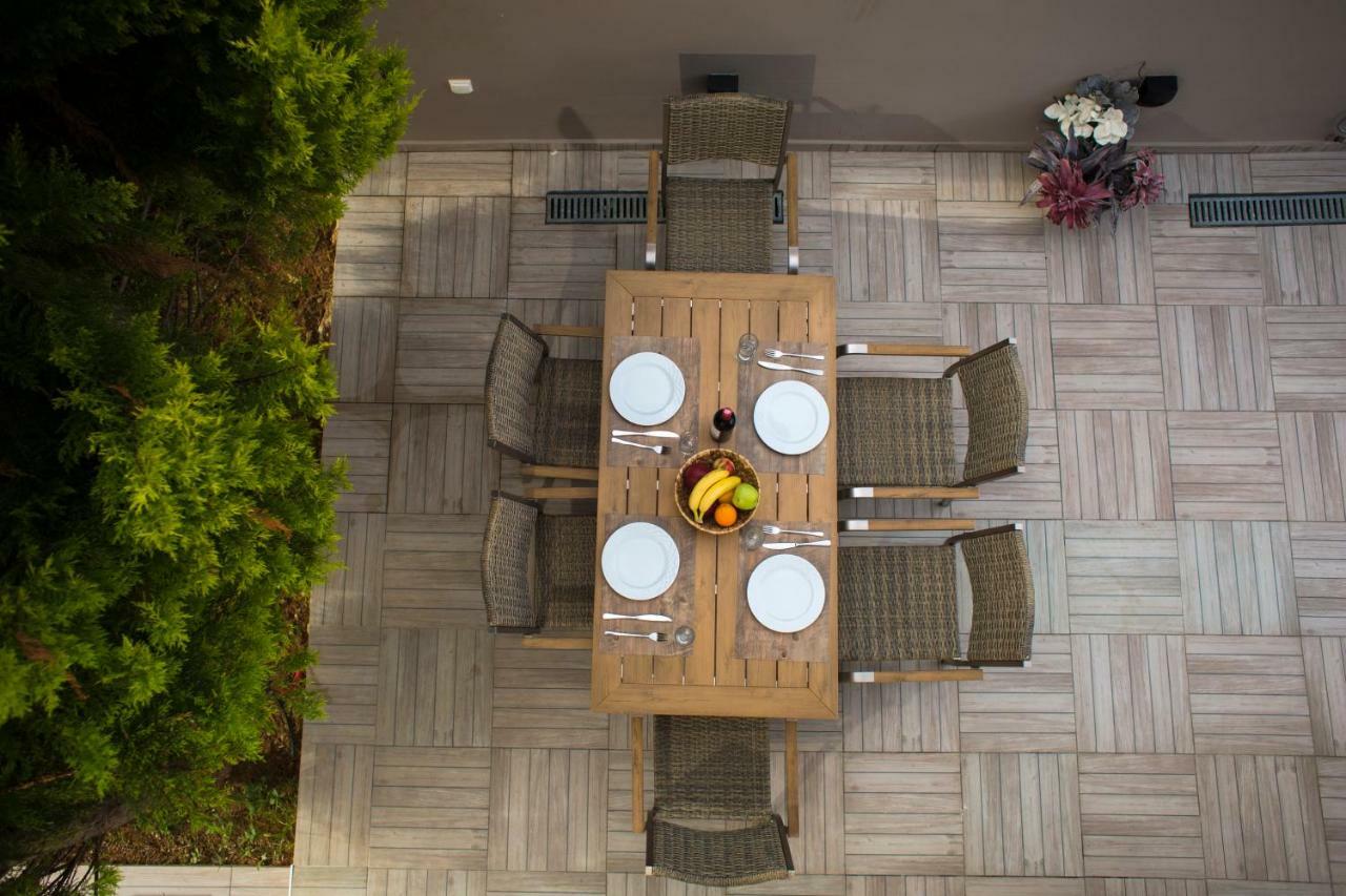 Villa Sirocos Stalos Ngoại thất bức ảnh