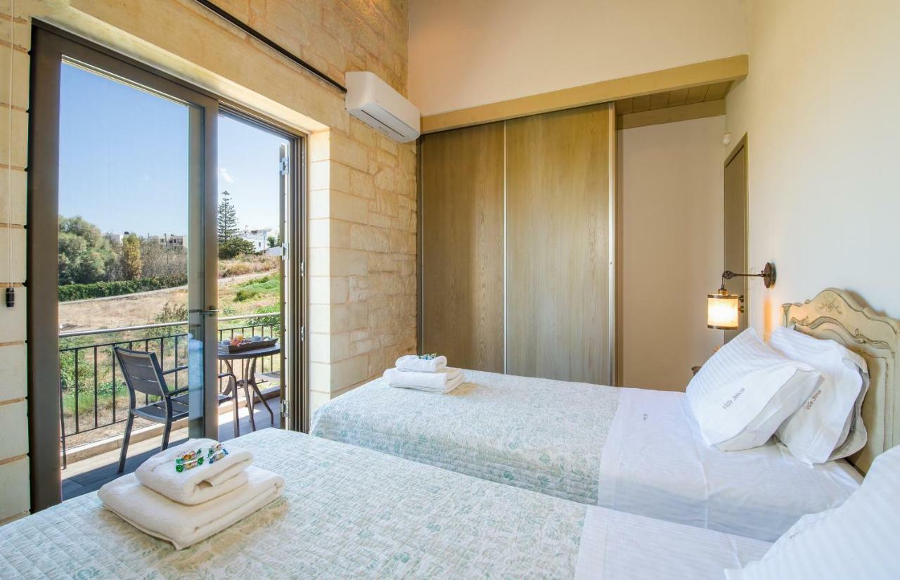 Villa Sirocos Stalos Ngoại thất bức ảnh