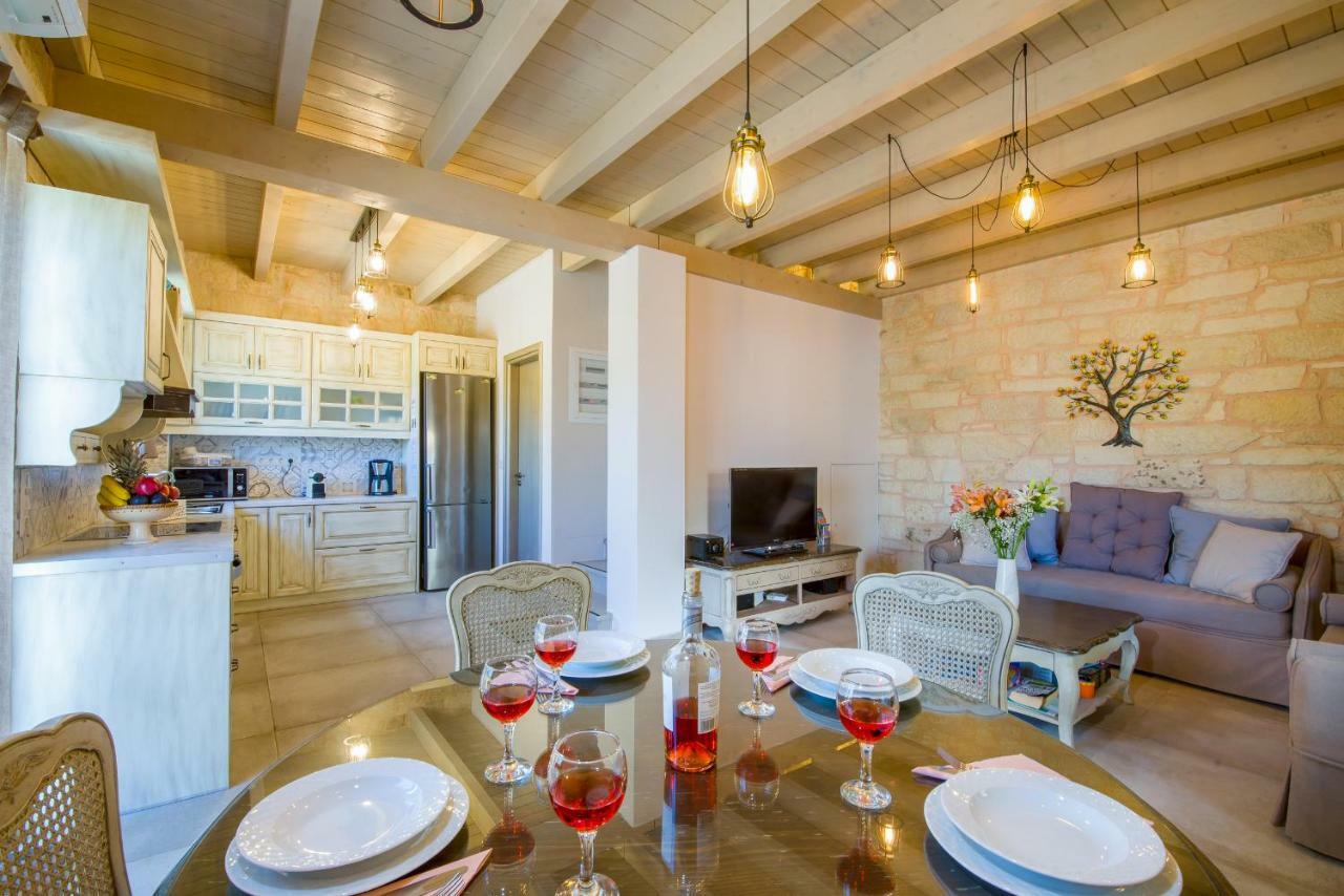Villa Sirocos Stalos Ngoại thất bức ảnh