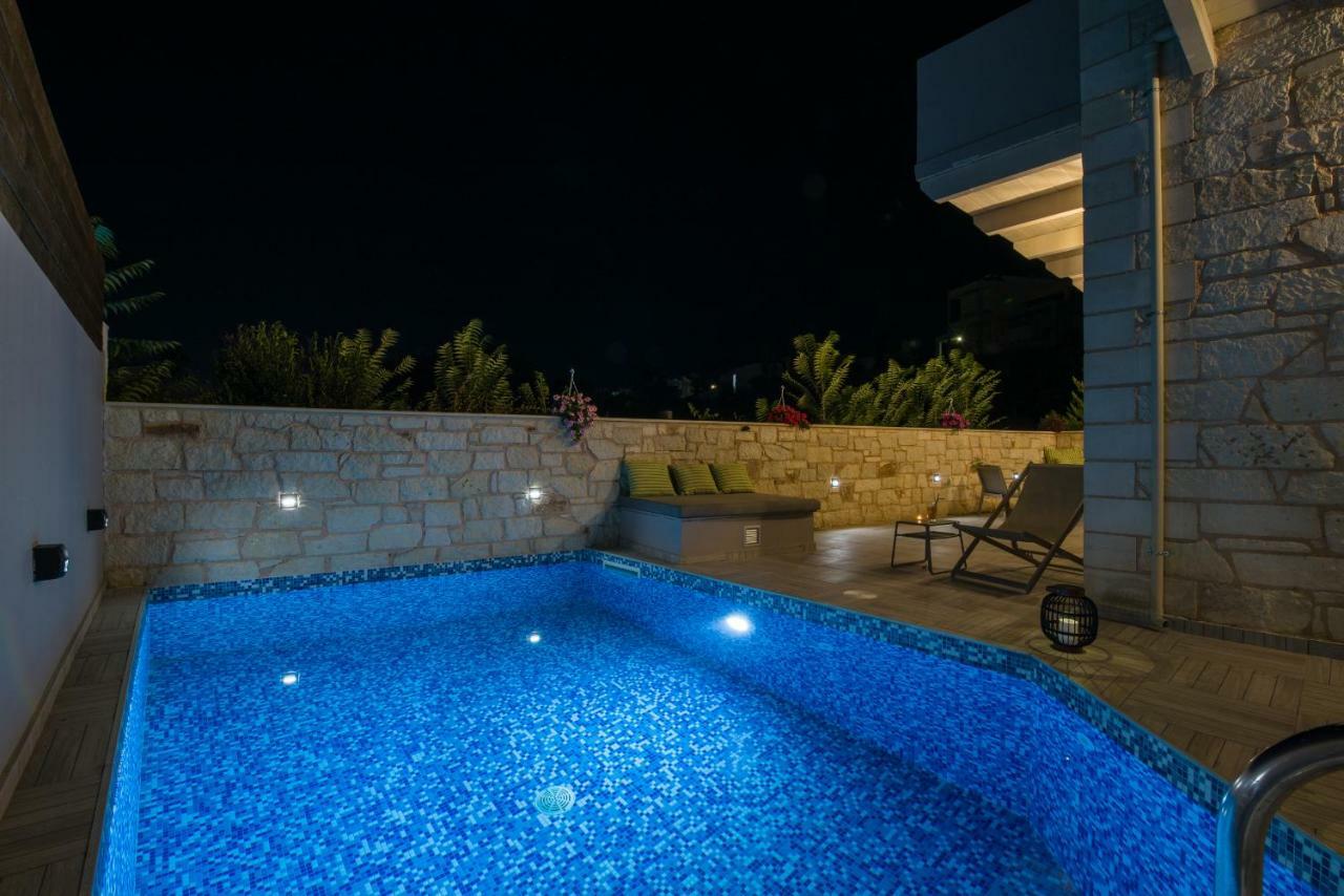 Villa Sirocos Stalos Ngoại thất bức ảnh