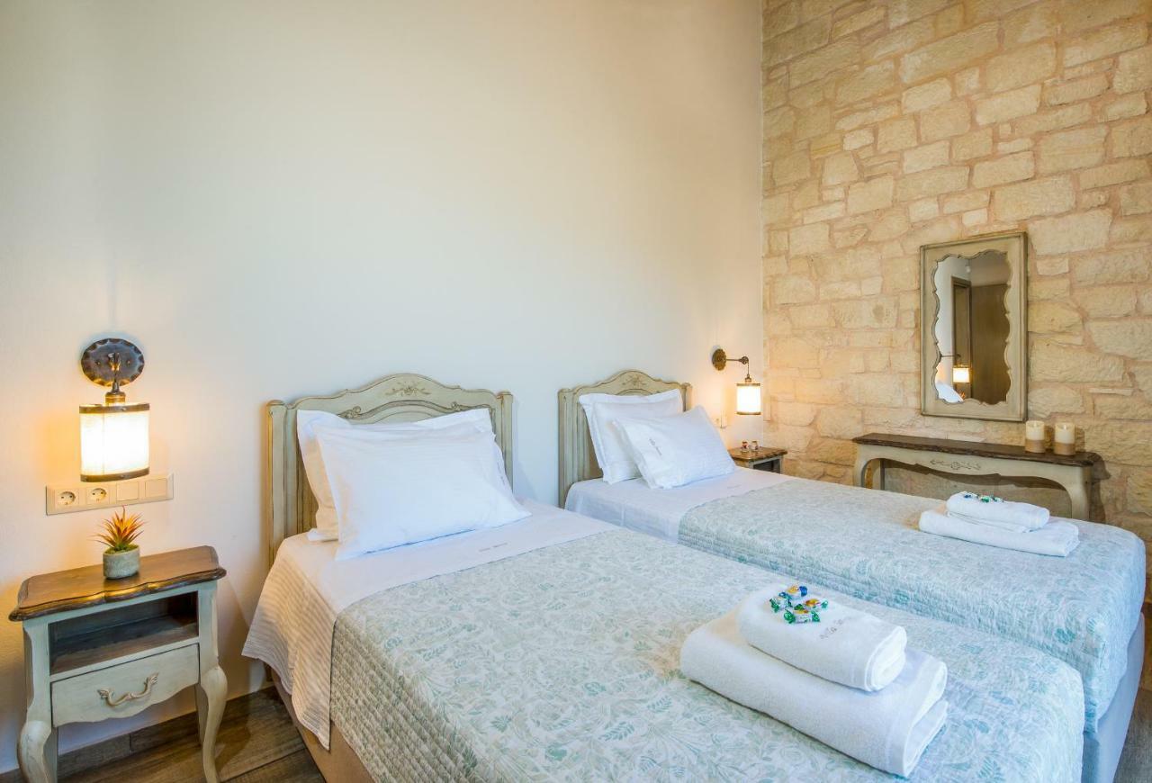 Villa Sirocos Stalos Ngoại thất bức ảnh